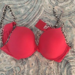 42D Hot Pink Bra w/ Leopard Straps PLUS